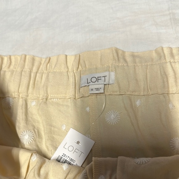 LOFT High Waist Tan and White Shorts with Drawstring - Picture 7 of 8